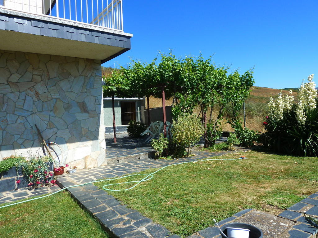 Pension Riego De Ambros Exterior photo